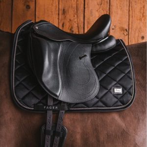 Fager-Dressage-Saddle-Pad-Black-1