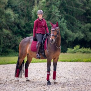 LeMieux-Luxury-Polo-Bandages-Rioja-Lifestyle-Image-1