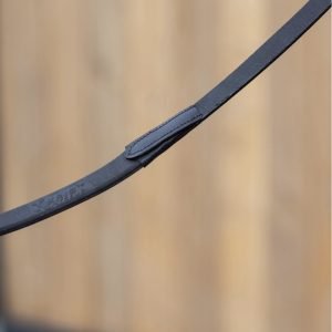 LeMieux-Kris-Rubber-Reins-Brown-Lifestyle-3