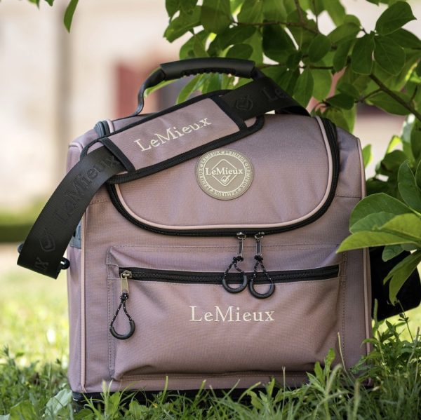LeMieux-Grooming-Bag-Pro-Walnut-2