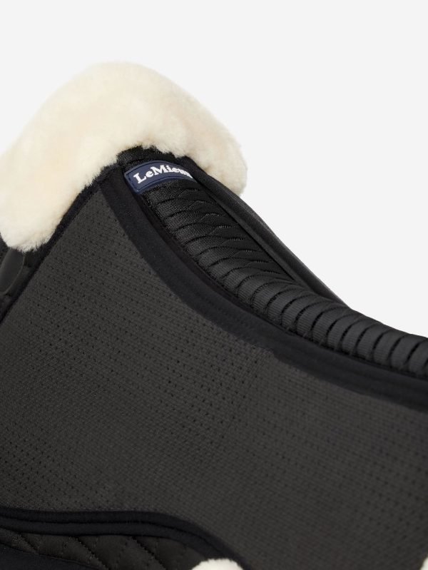 LeMieux-Streamline-Half-Pad-Black-Natural-2