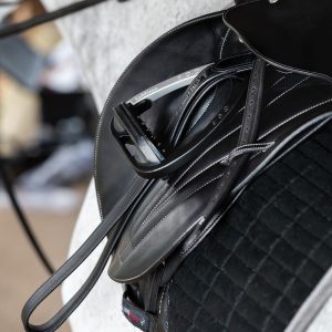 LeMieux-Vector-Stirrup-Leathers-Black-2